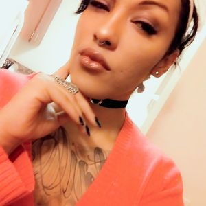 Meet your Posher, Desiree